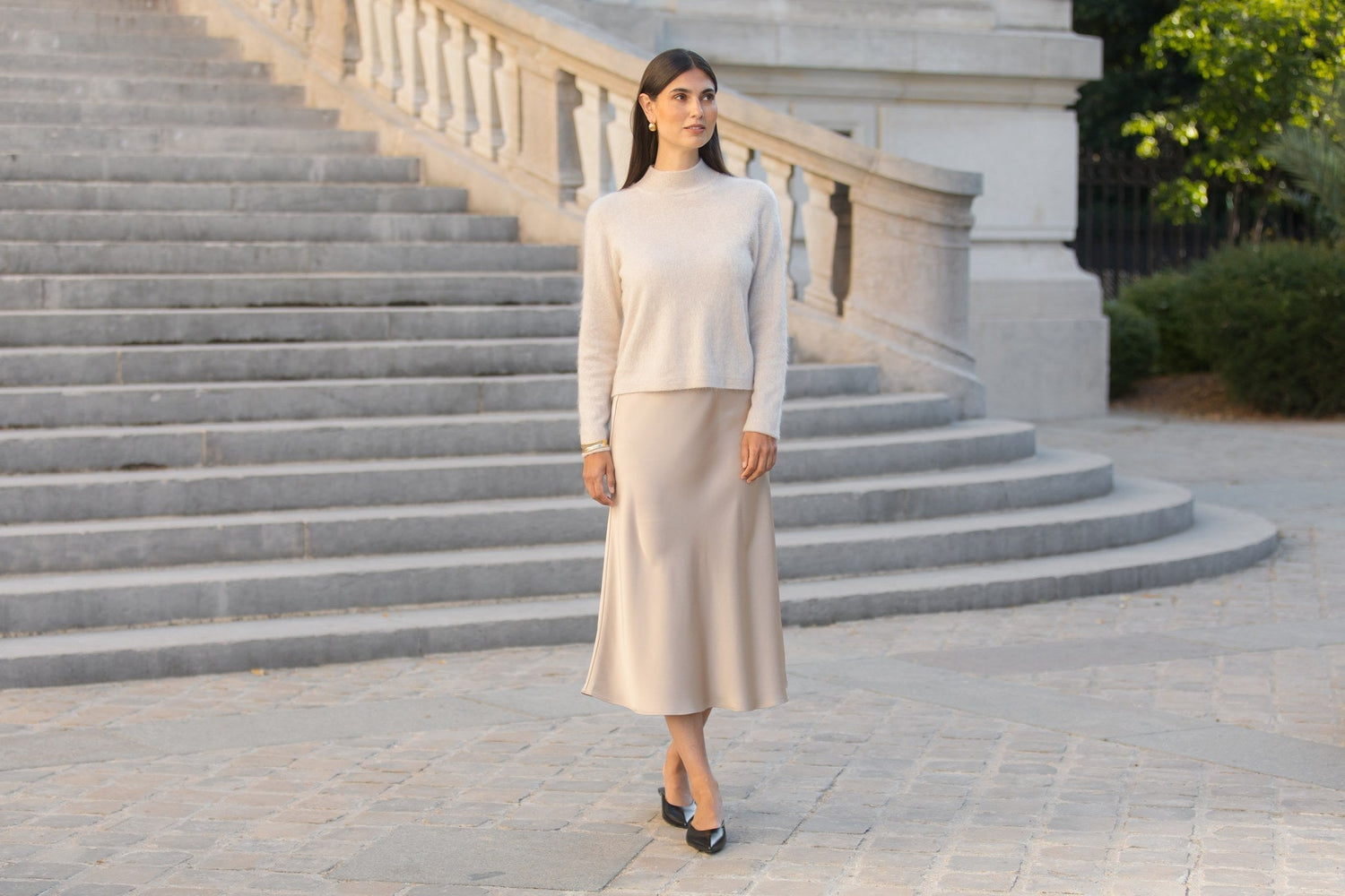 5 vinkkiä äidin pukeutumiseen rippijuhliin