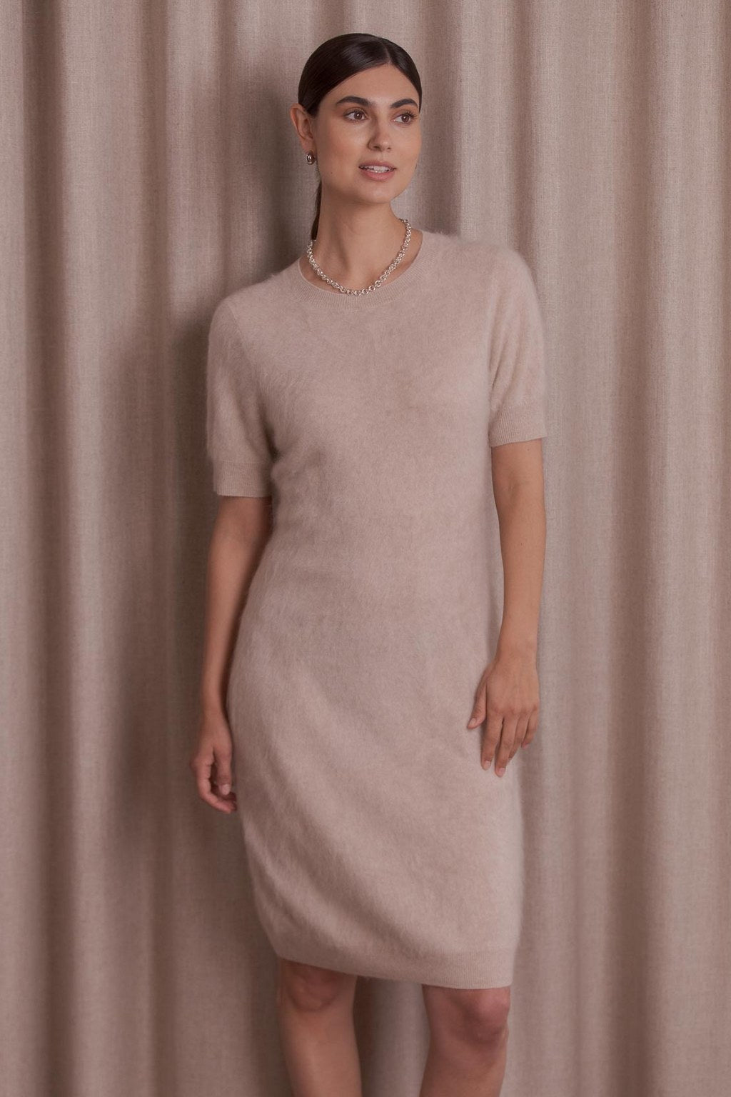 Short-sleeved cashmere knit dress, Latte