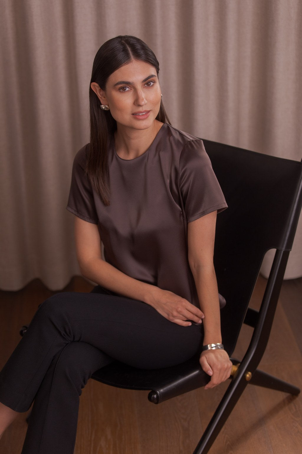 Short-sleeved satin shirt, Dark chocolate