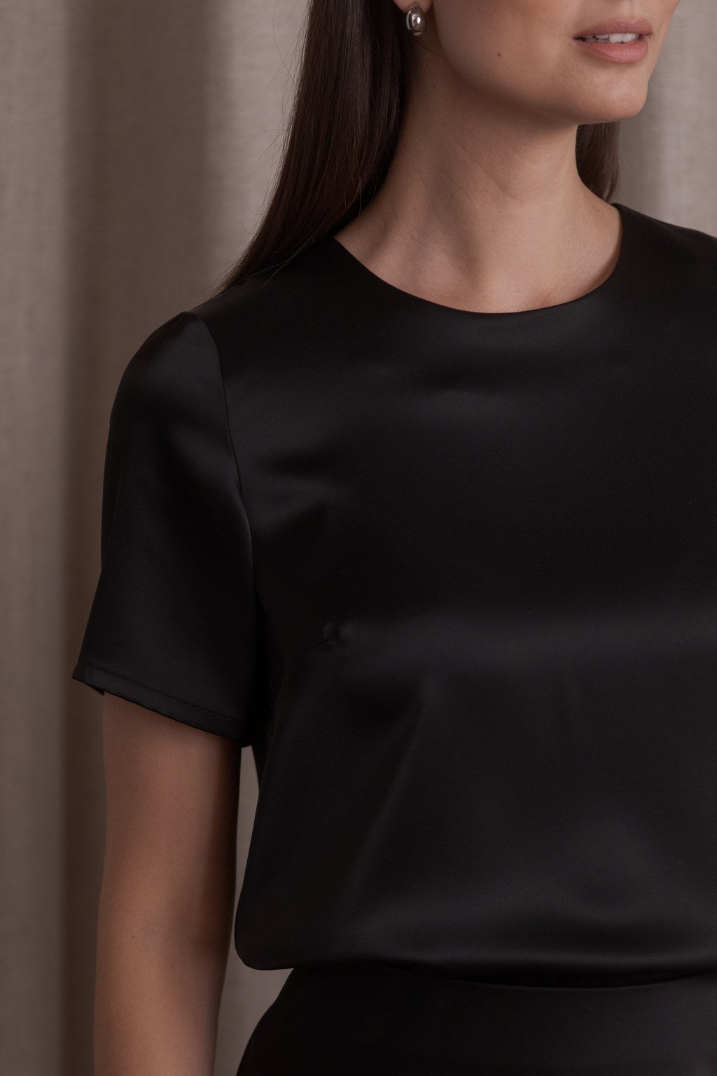 Short sleeve satin shirt, Black