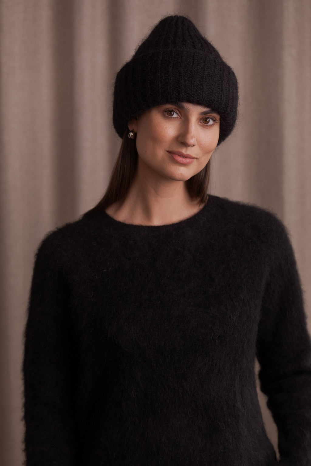 Chunky beanie made of kid mohair blend, Black