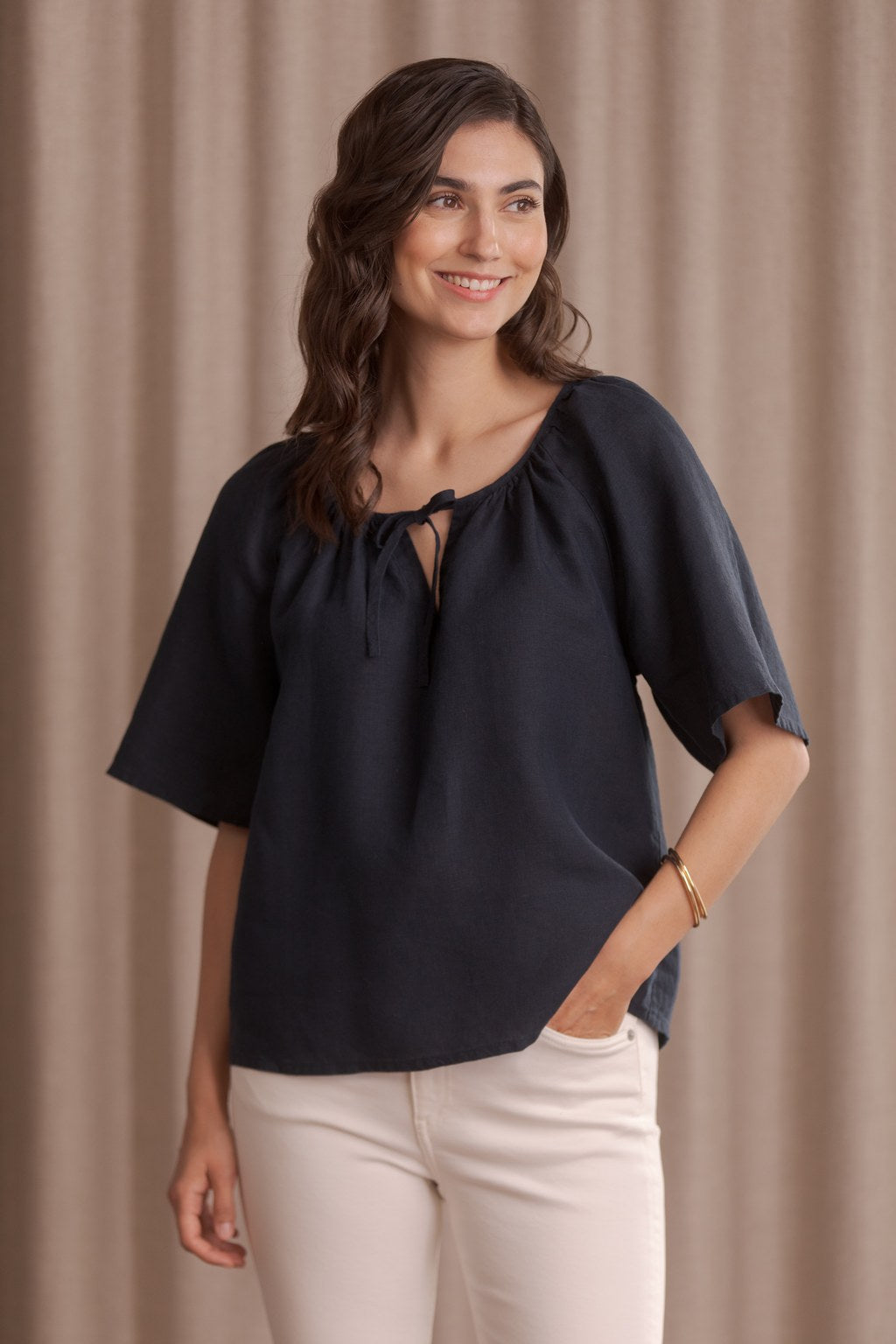 Wide-sleeved linen shirt, Dark navy