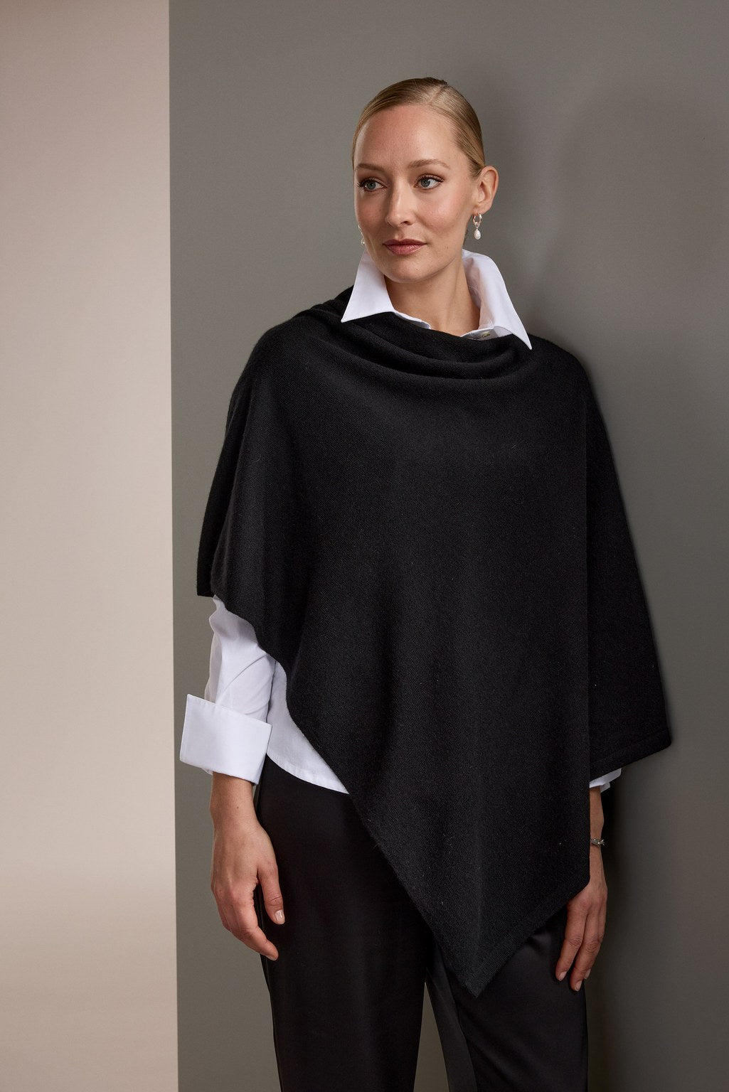 Kashmirponcho,Black